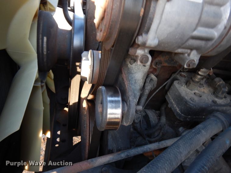 image for item HD9245 2006 International 8600  semi truck