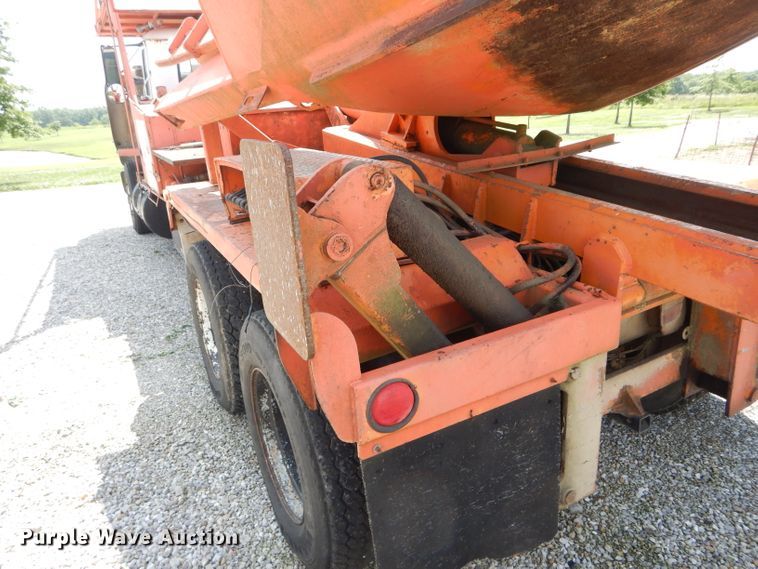 image for item HM9676 1979 Mack R686ST  flatbed truck with Big John tree transplanter