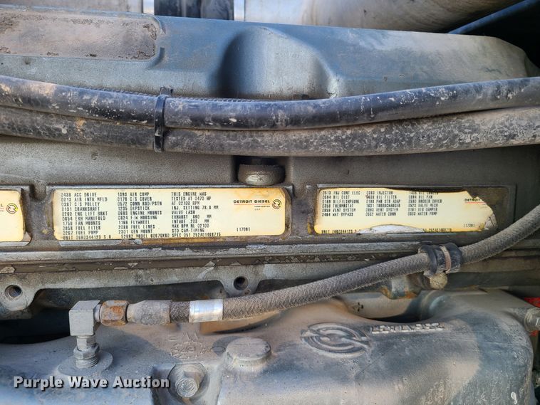 image for item HM9825 1997 Peterbilt 379  semi truck