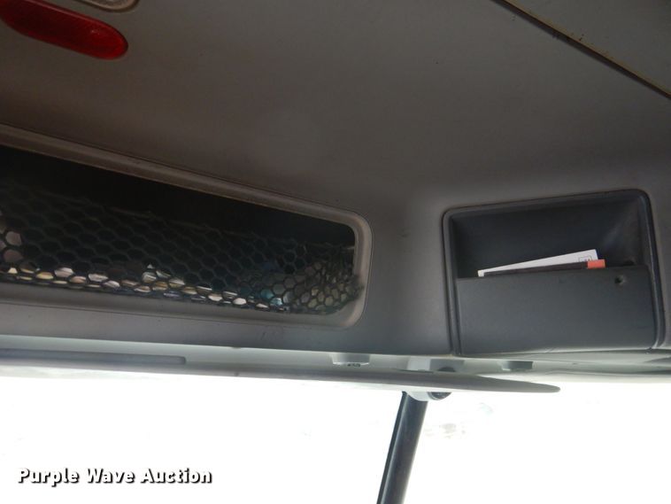 image for item HU9712 2003 Freightliner Century Class  semi truck