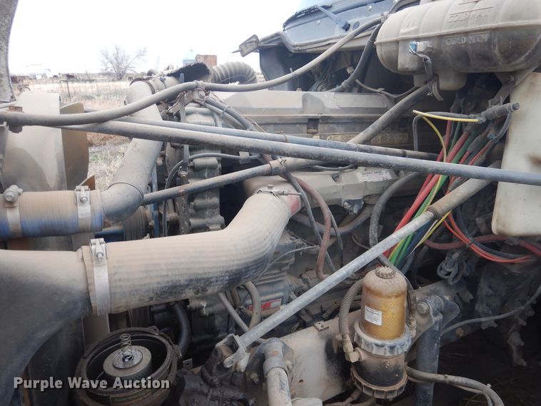 image for item HU9712 2003 Freightliner Century Class  semi truck