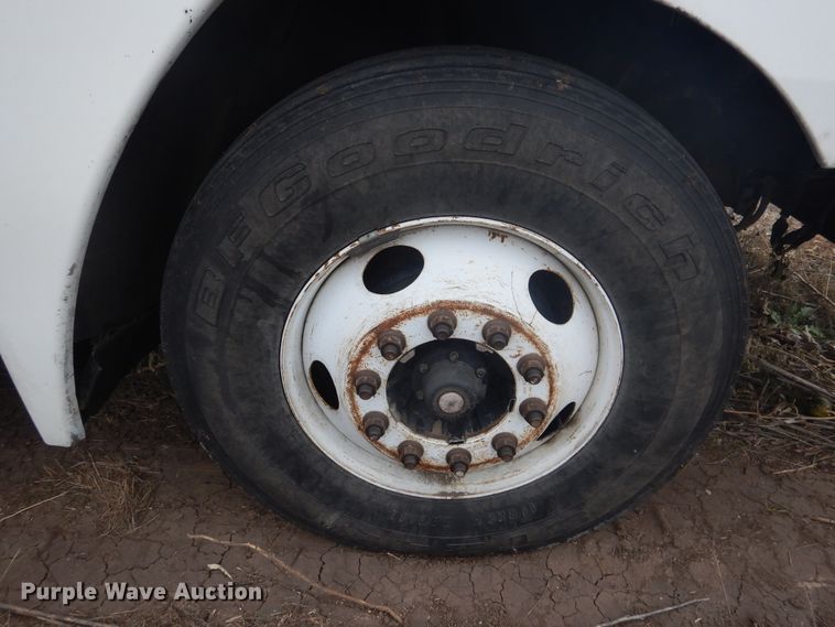 image for item HU9713 2003 Freightliner Century Class  semi truck