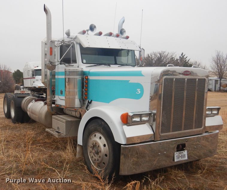 image for item HU9714 1993 Peterbilt 379  semi truck