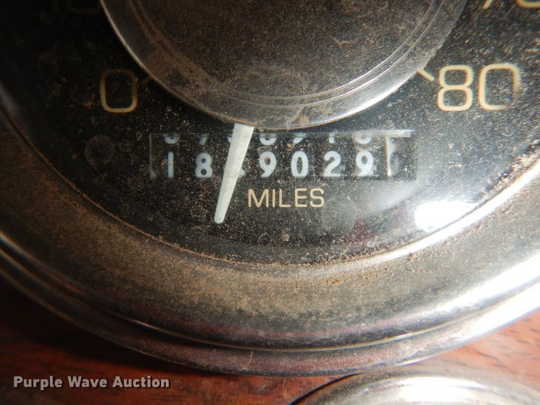 image for item HU9714 1993 Peterbilt 379  semi truck