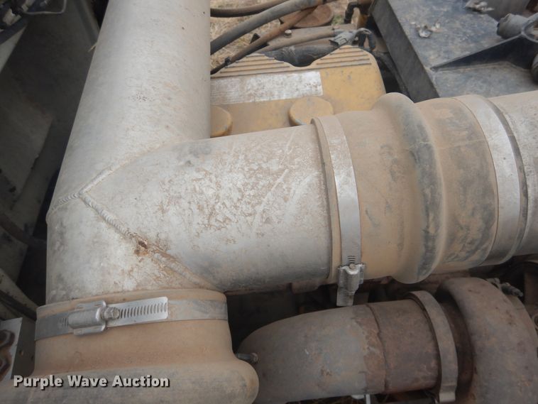 image for item HU9714 1993 Peterbilt 379  semi truck