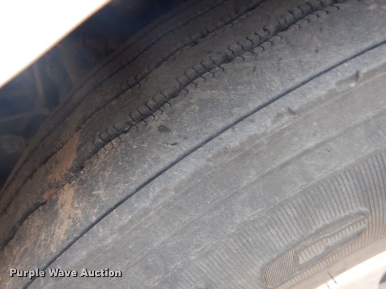 image for item HU9714 1993 Peterbilt 379  semi truck