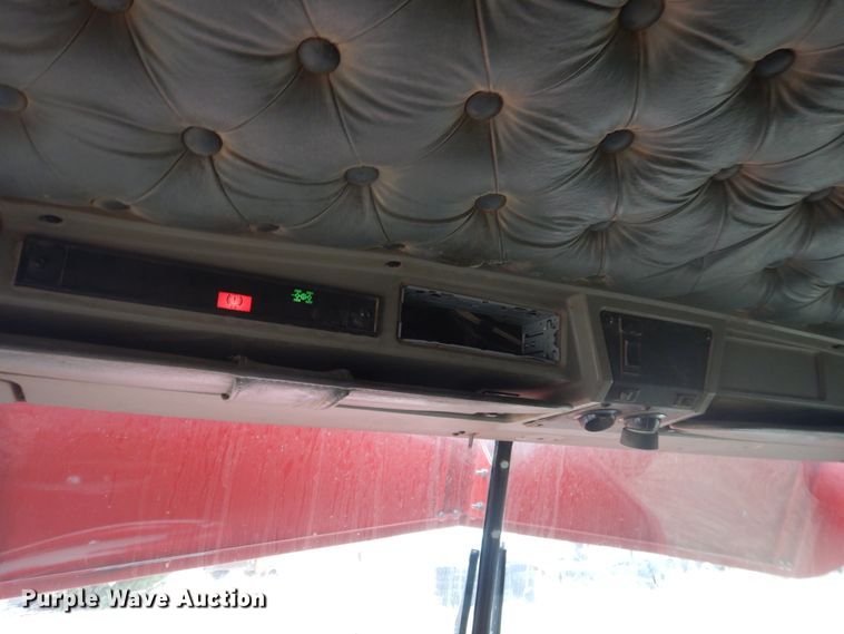 image for item HU9716 2001 Kenworth W900L  semi truck