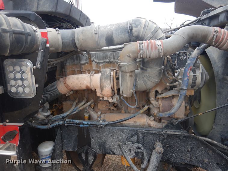 image for item HU9716 2001 Kenworth W900L  semi truck