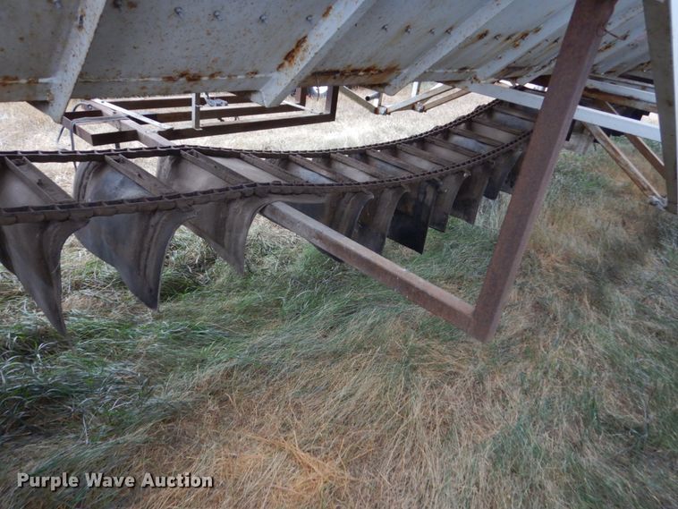 image for item HU9793 1992 Trinity live bottom trailer