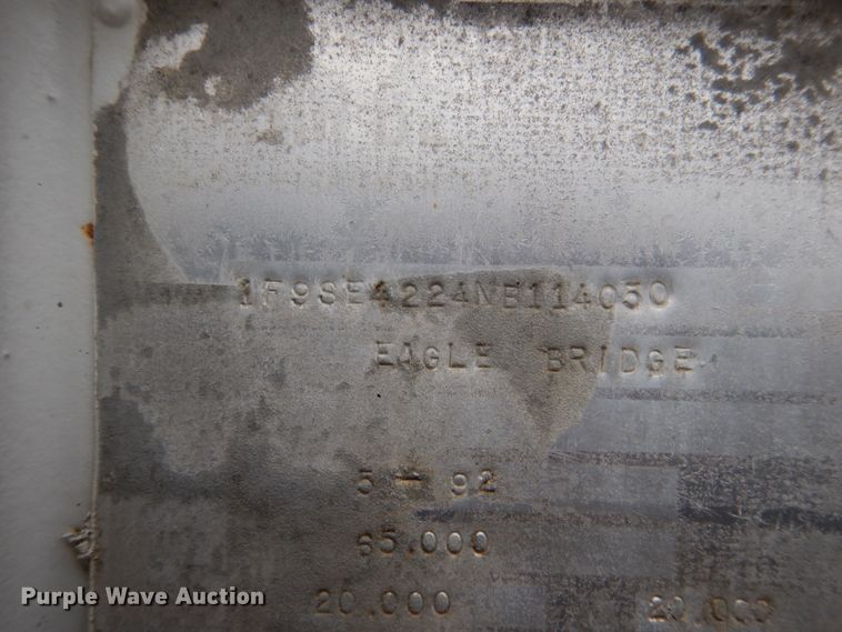 image for item HU9793 1992 Trinity live bottom trailer