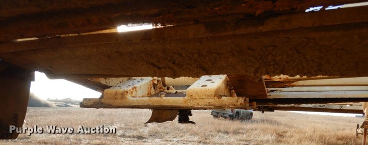 image for item HU9794 1999 Ranch Manufacturing Co bottom dump trailer