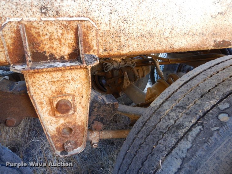 image for item HU9794 1999 Ranch Manufacturing Co bottom dump trailer