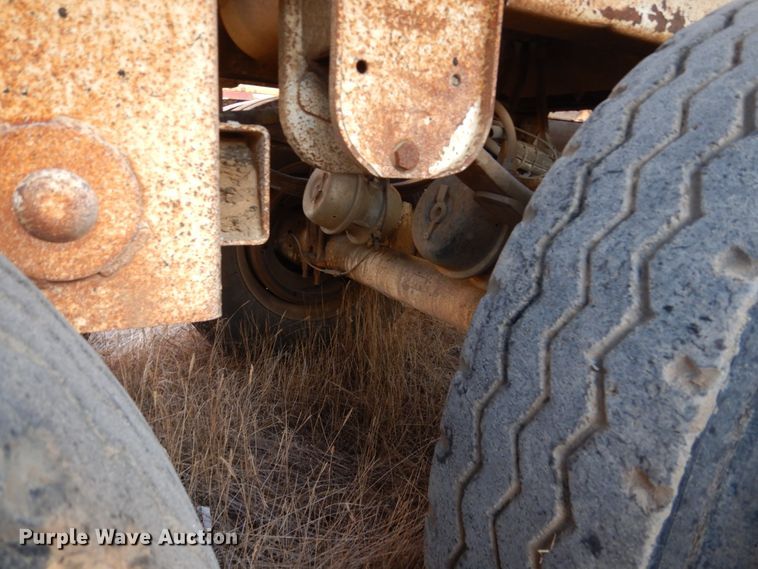 image for item HU9794 1999 Ranch Manufacturing Co bottom dump trailer
