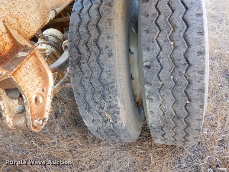 image for item HU9794 1999 Ranch Manufacturing Co bottom dump trailer