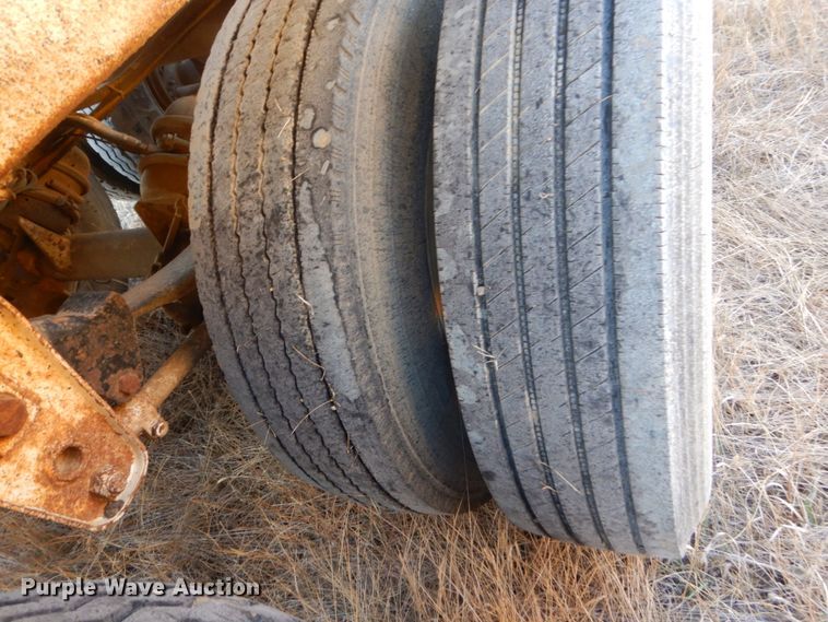 image for item HU9794 1999 Ranch Manufacturing Co bottom dump trailer