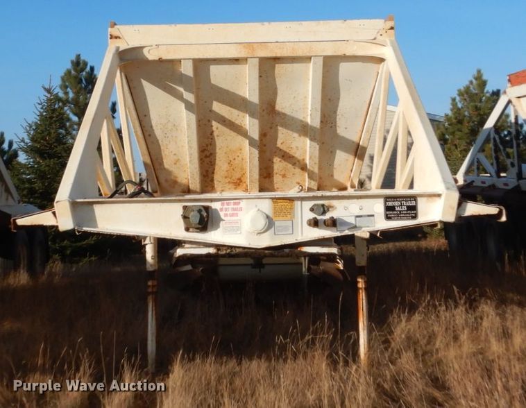 image for item HU9795 2009 Ranco bottom dump trailer