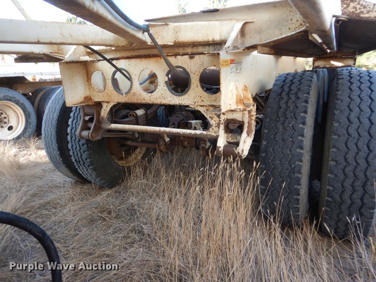 image for item HU9795 2009 Ranco bottom dump trailer