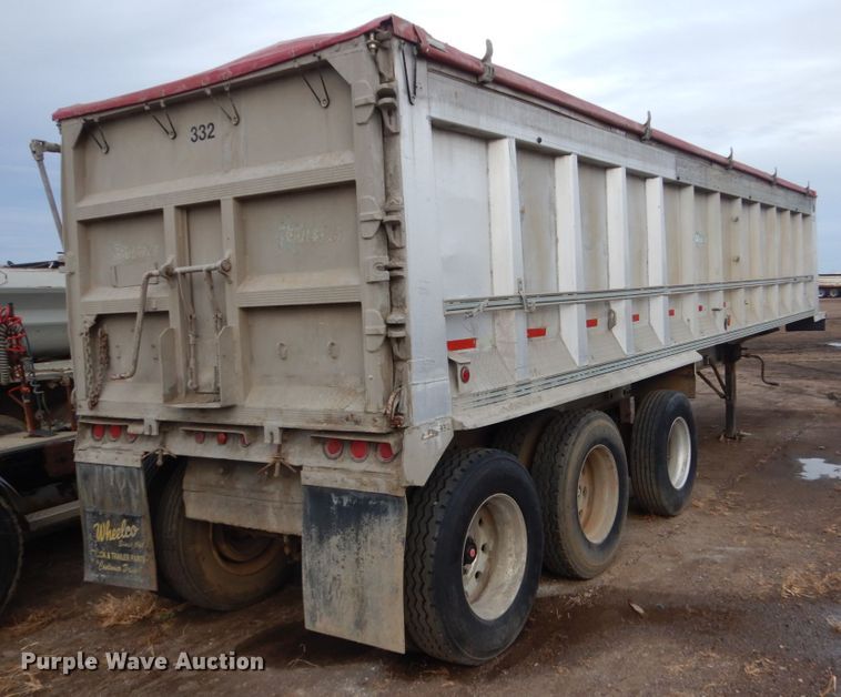 image for item HU9811 1988 Trailstar end dump trailer