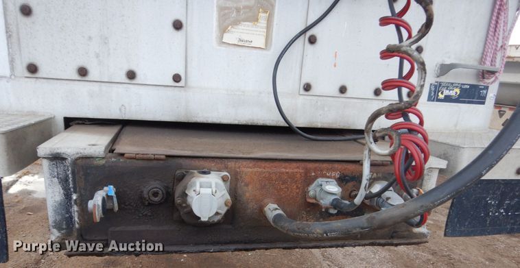 image for item HU9811 1988 Trailstar end dump trailer