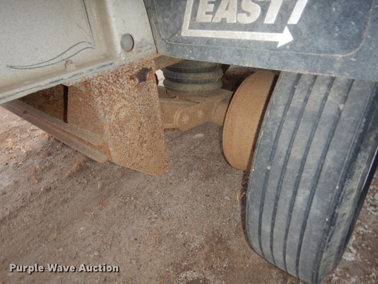 image for item HU9811 1988 Trailstar end dump trailer