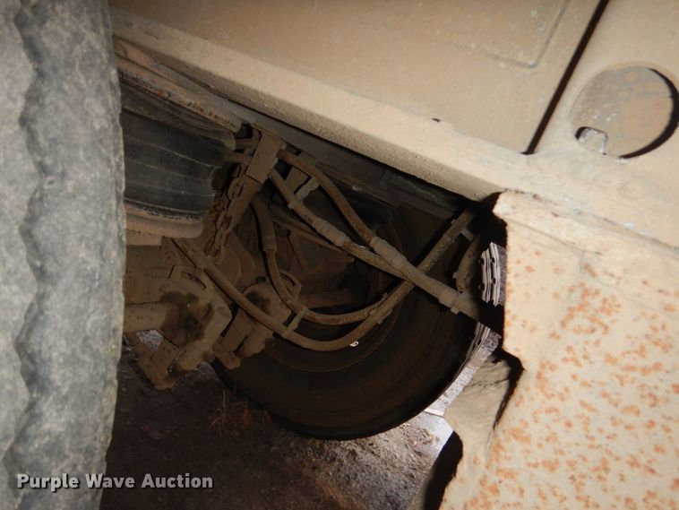 image for item HU9811 1988 Trailstar end dump trailer