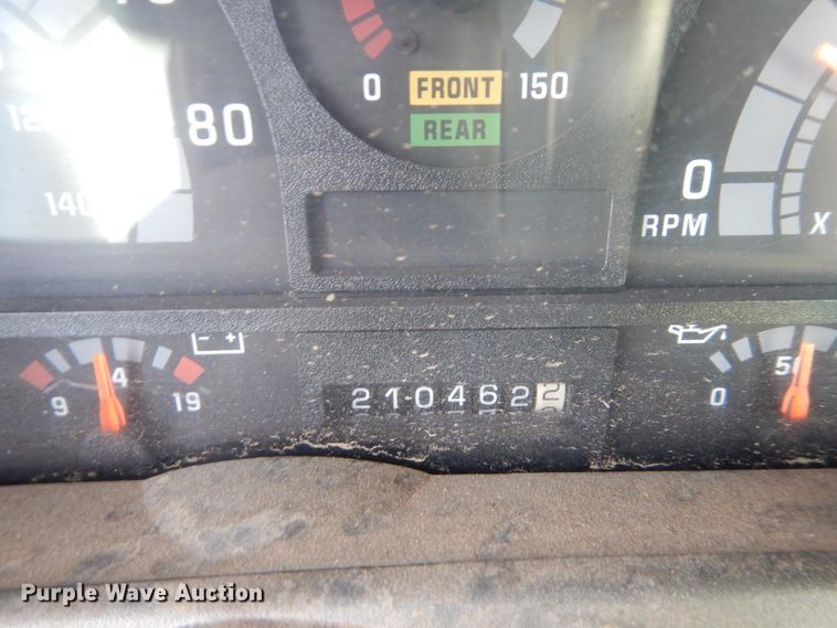 image for item HU9815 2002 GMC C7500  dump flatbed truck