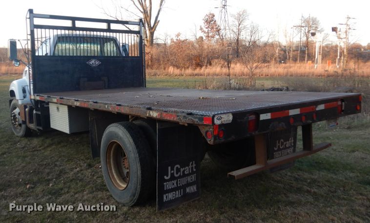 image for item HU9819 2002 Chevrolet C6500  dump flatbed truck