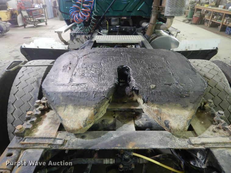 image for item HU9824 2012 International ProStar  semi truck