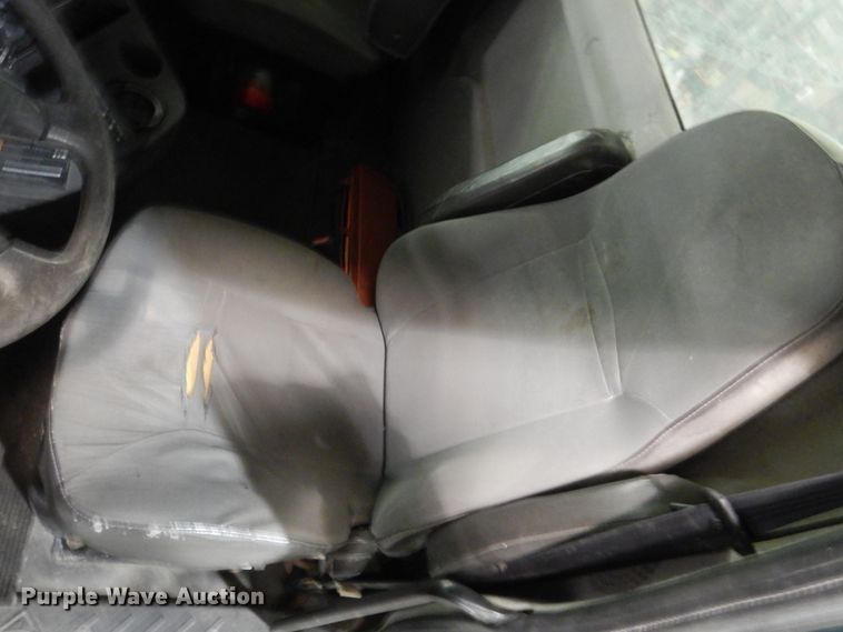 image for item HU9824 2012 International ProStar  semi truck