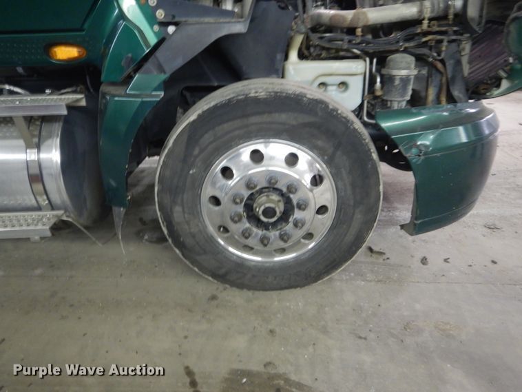 image for item HU9824 2012 International ProStar  semi truck