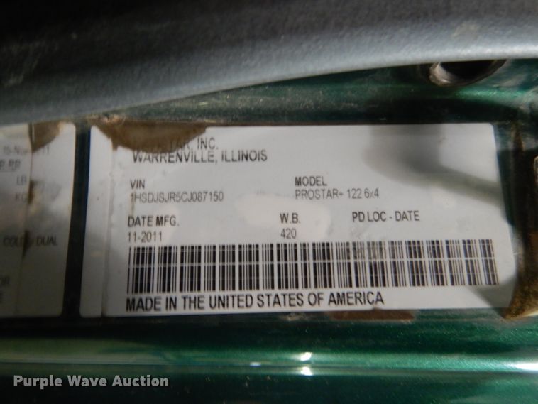 image for item HU9824 2012 International ProStar  semi truck