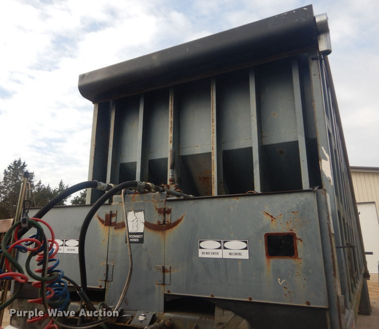 image for item HV9545 2006 Texoma Waste Control TT60 ejection trailer