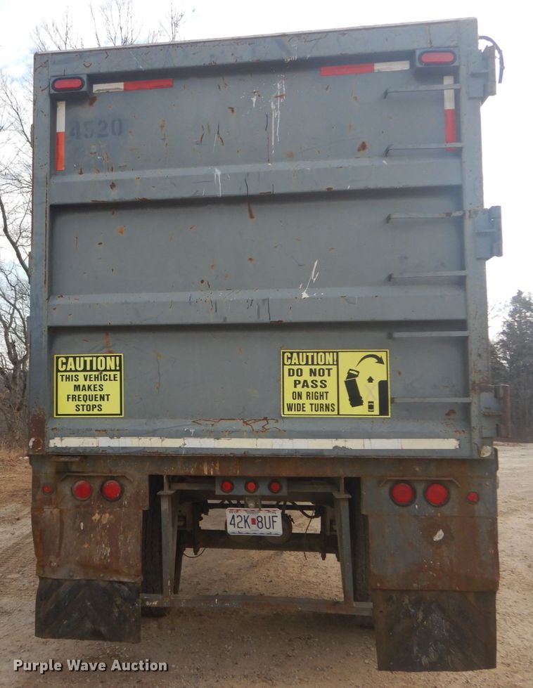 image for item HV9545 2006 Texoma Waste Control TT60 ejection trailer