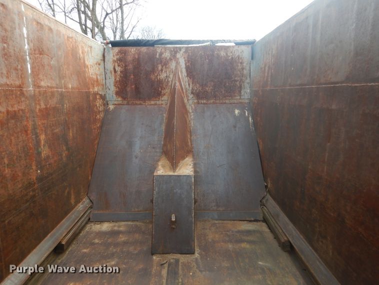 image for item HV9545 2006 Texoma Waste Control TT60 ejection trailer