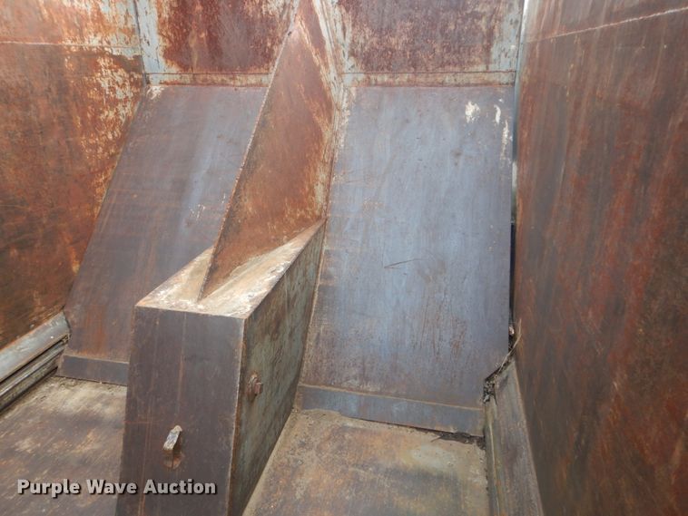 image for item HV9545 2006 Texoma Waste Control TT60 ejection trailer