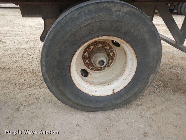 image for item HV9545 2006 Texoma Waste Control TT60 ejection trailer