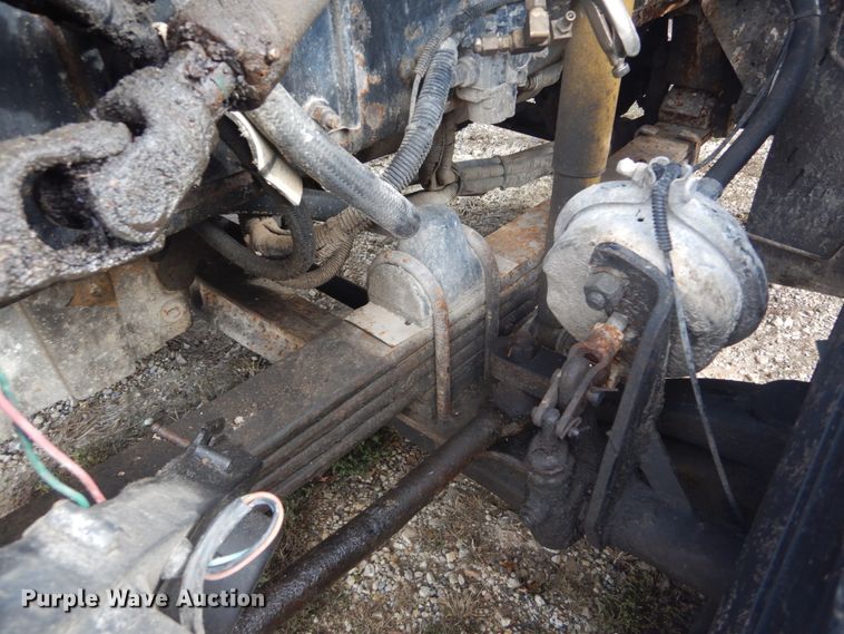 image for item HV9546 2000 Kenworth T800  dump truck