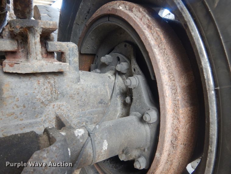 image for item HV9546 2000 Kenworth T800  dump truck