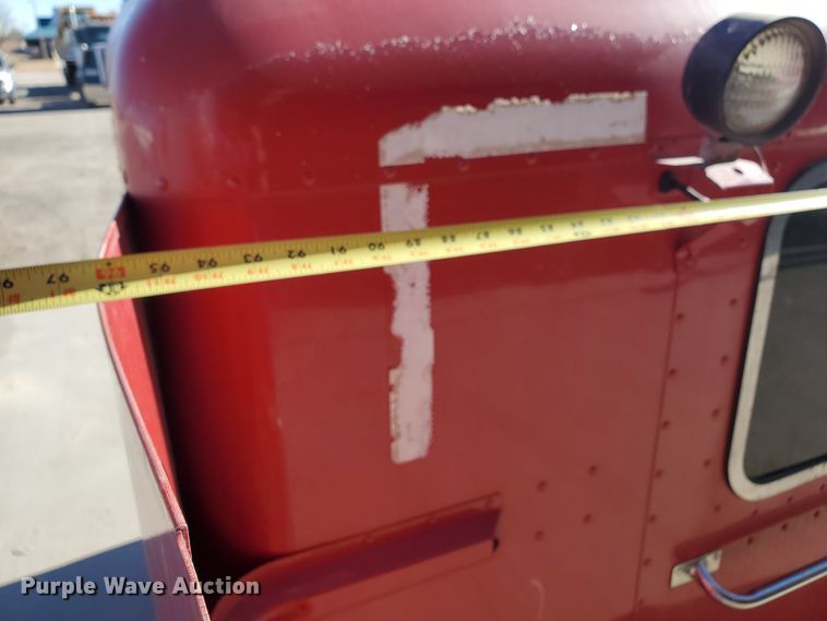 image for item HW9506 Peterbilt 379 sleeper