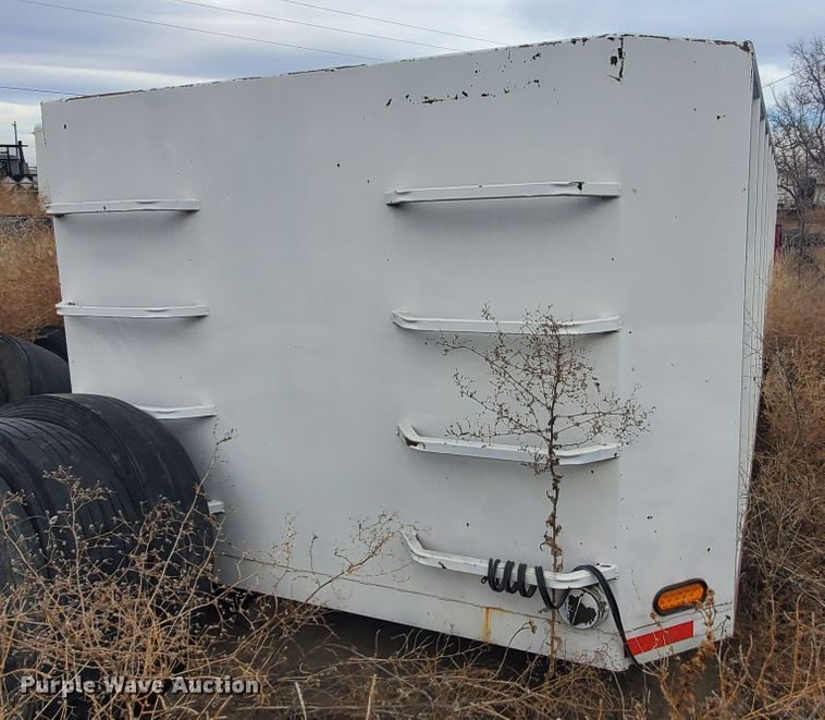 image for item HW9528 2005 Aeroswint silage trailer