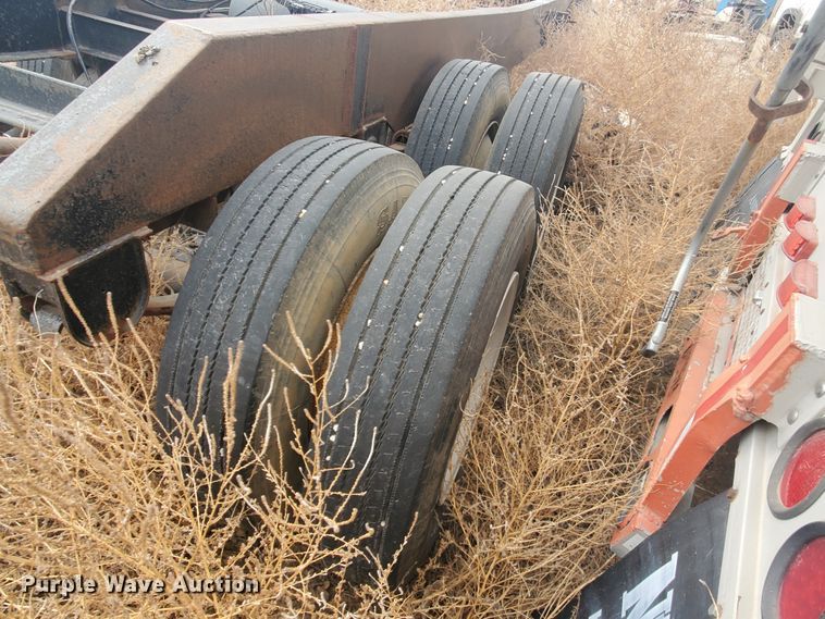 image for item HW9528 2005 Aeroswint silage trailer