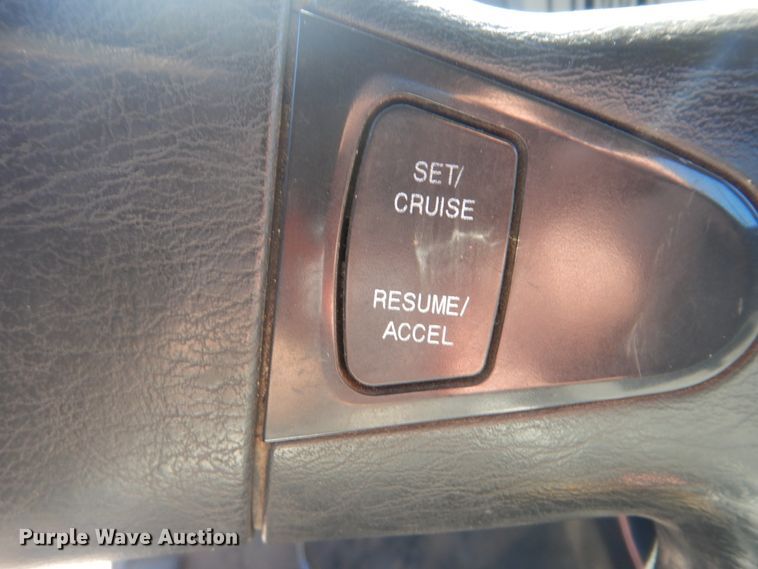 image for item AE9503 2012 International TerraStar  truck cab and chassis