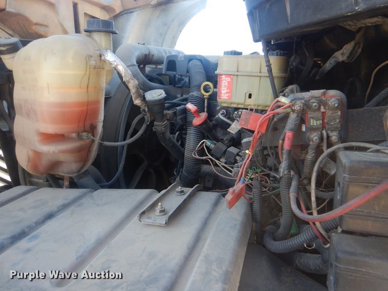 image for item AE9503 2012 International TerraStar  truck cab and chassis