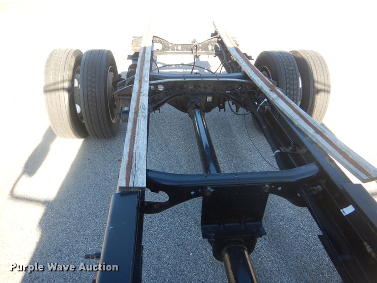 image for item AE9503 2012 International TerraStar  truck cab and chassis