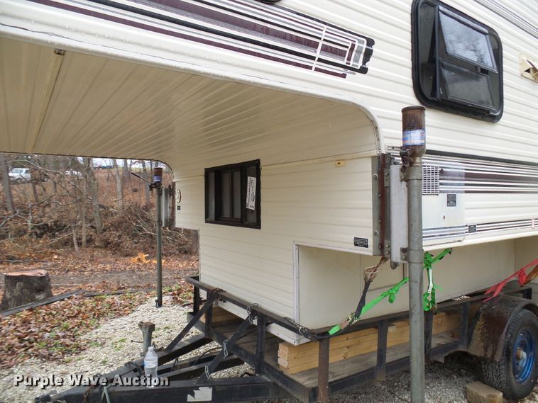 image for item DC2855 Realite camper