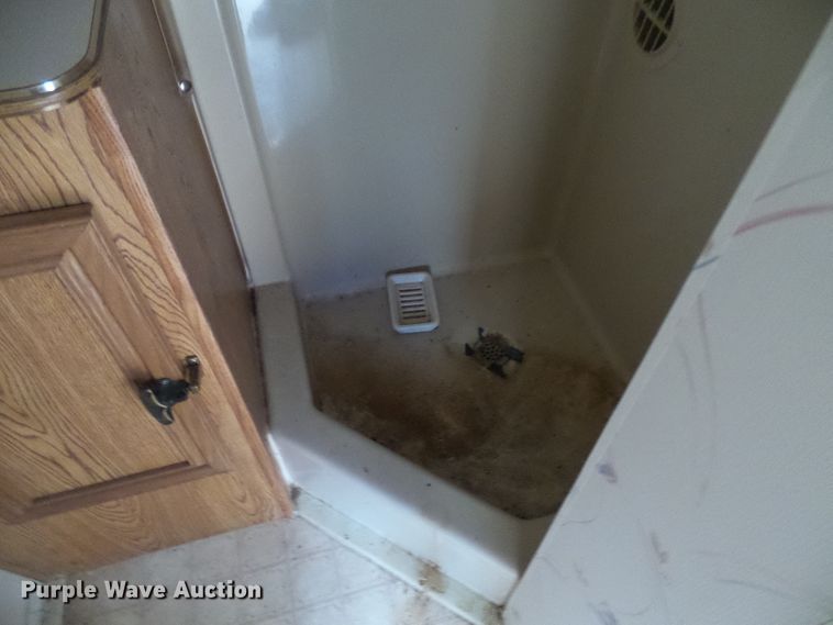 image for item DC2855 Realite camper