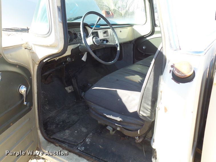 image for item DC2862 1961 GMC C10  pickup truck