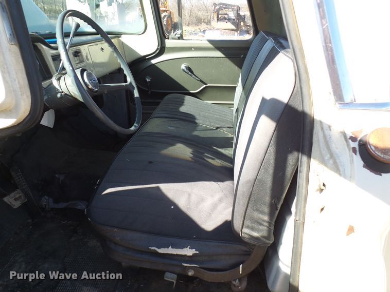 image for item DC2862 1961 GMC C10  pickup truck