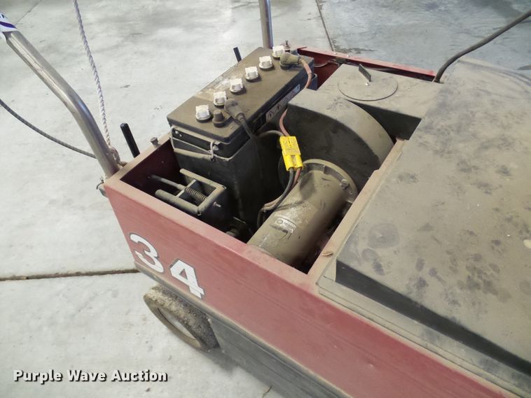 image for item DG2144 RPS Factory Cat sweeper