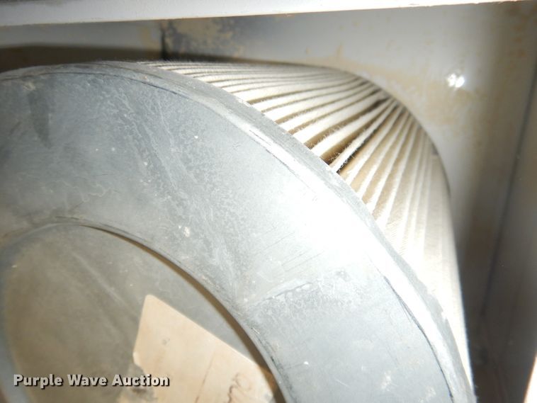 image for item DG4659 Quatro Velocity X2 air vacuum